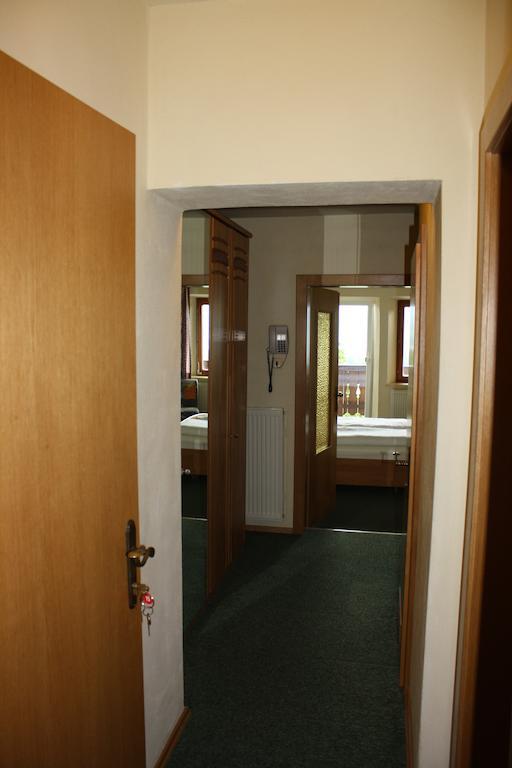 Haus Rosenauer Zimmer&ferienwohnungen Nussdorf am Attersee